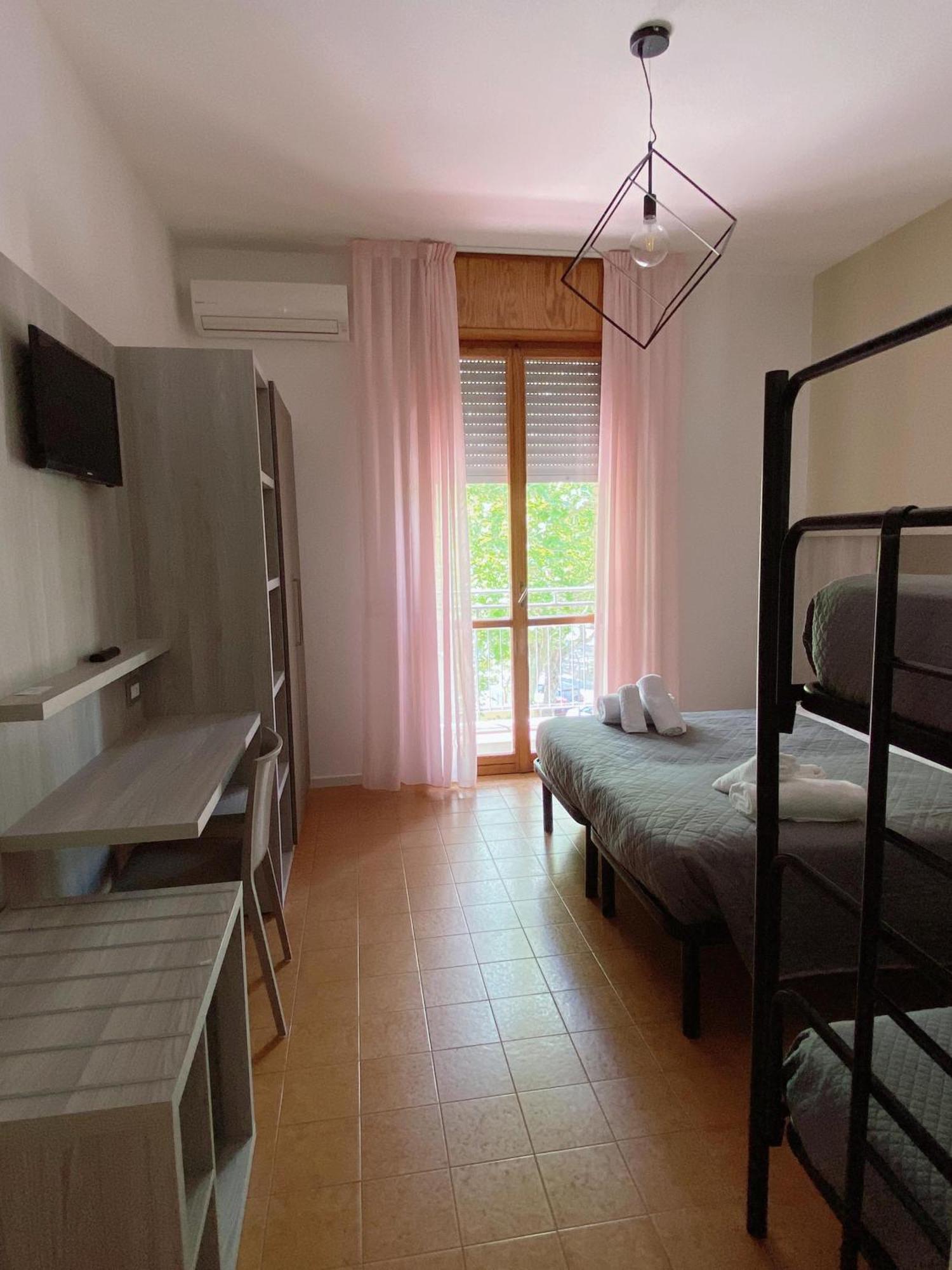 Ponente Rooms&coffee 2*